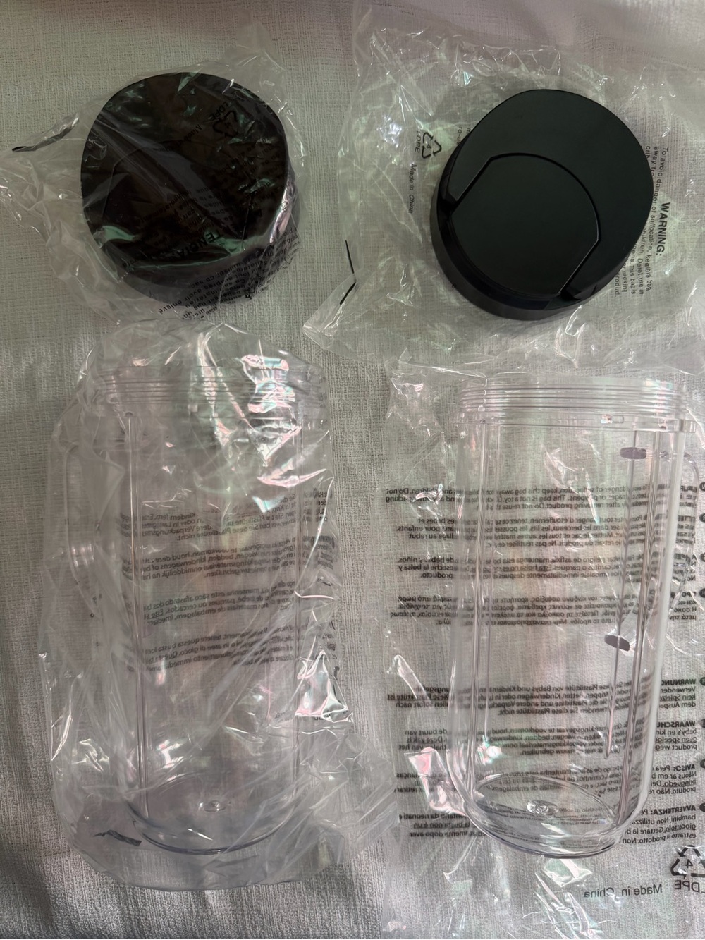 Set of 2 Clear Blender Cups with Black Lids shake coffee drinks
